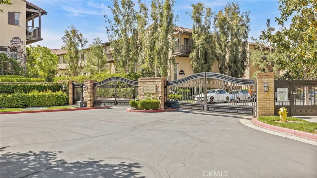 Corona, California, 92883, United States, 2 Bedrooms Bedrooms, ,3 BathroomsBathrooms,Residential,For Sale,1921821