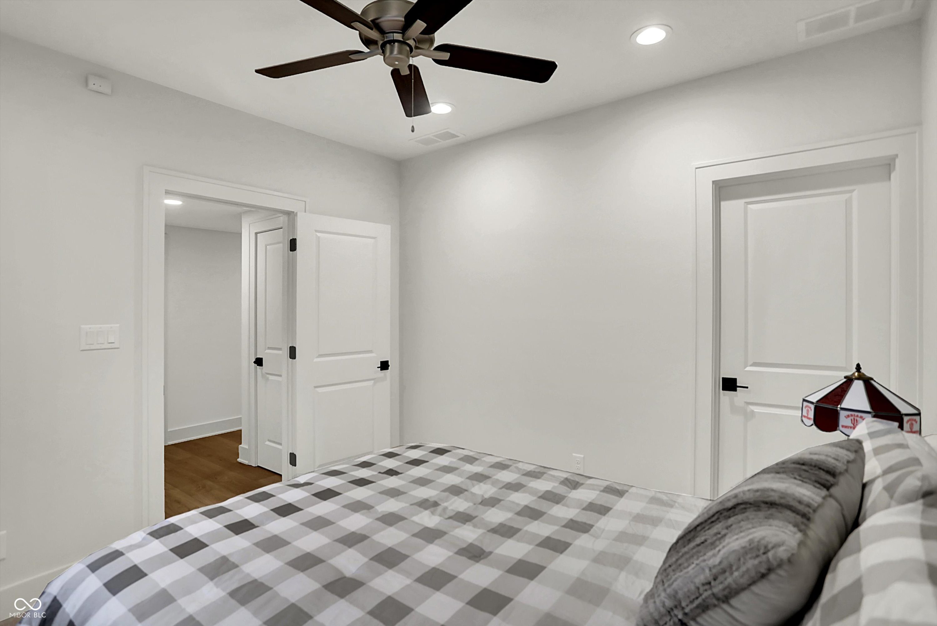 Bargersville, Indiana, 46106, United States, 5 Bedrooms Bedrooms, ,6 BathroomsBathrooms,Residential,For Sale,1983672