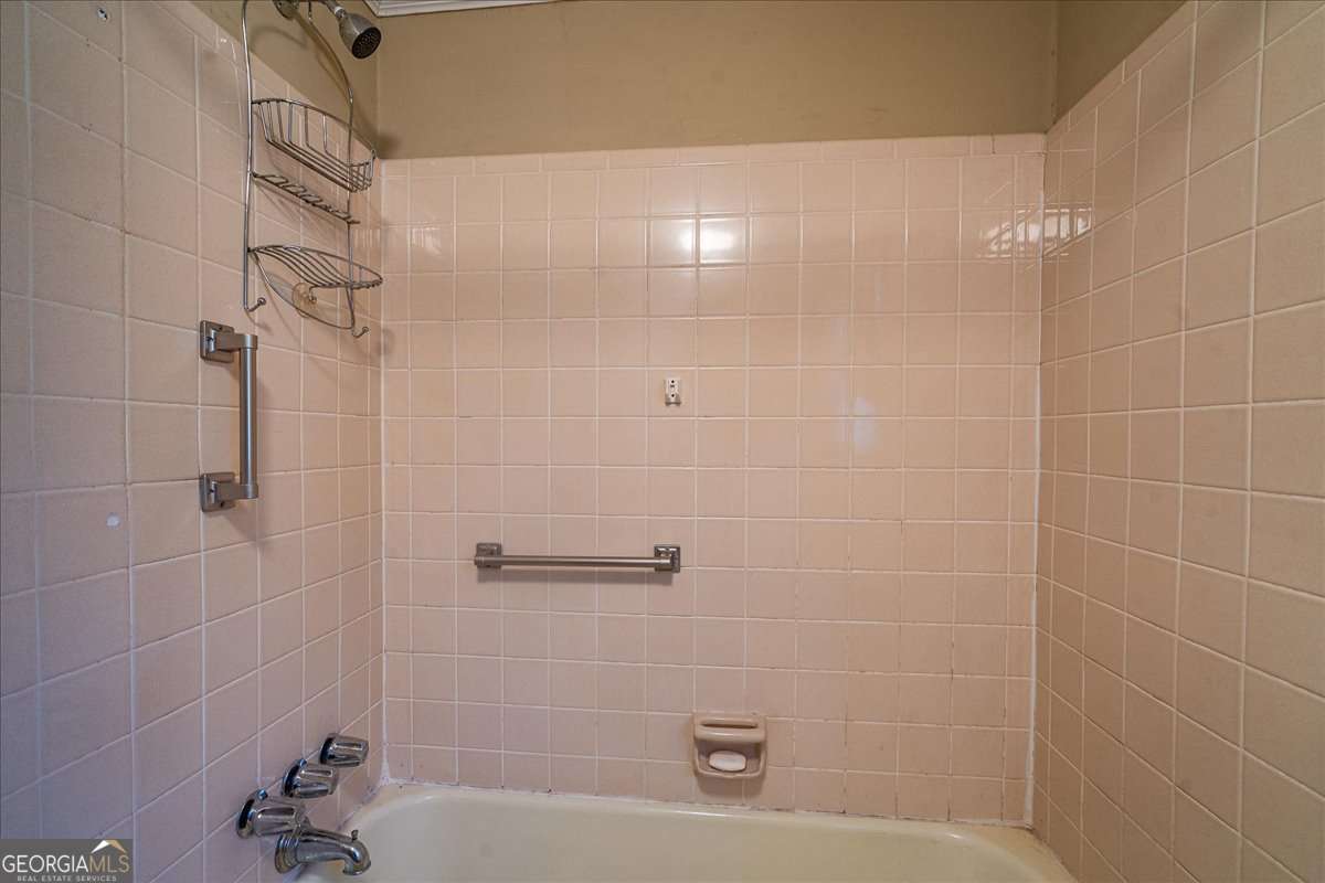 Athens, Georgia, 30607, United States, 4 Bedrooms Bedrooms, ,2 BathroomsBathrooms,Residential,For Sale,1875315