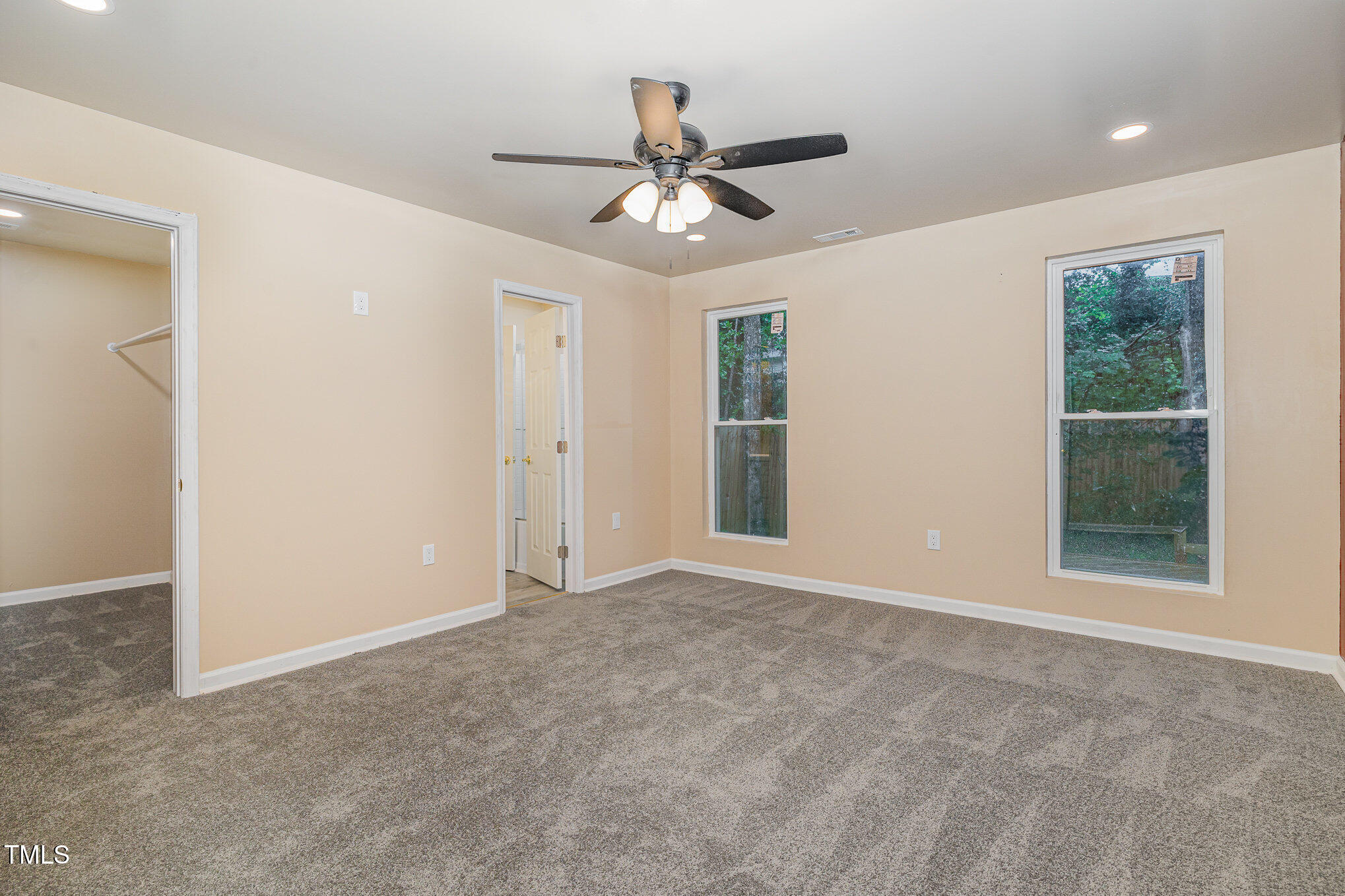 Fuquay Varina, North Carolina, 27526, United States, 3 Bedrooms Bedrooms, ,2 BathroomsBathrooms,Residential,For Sale,1937423