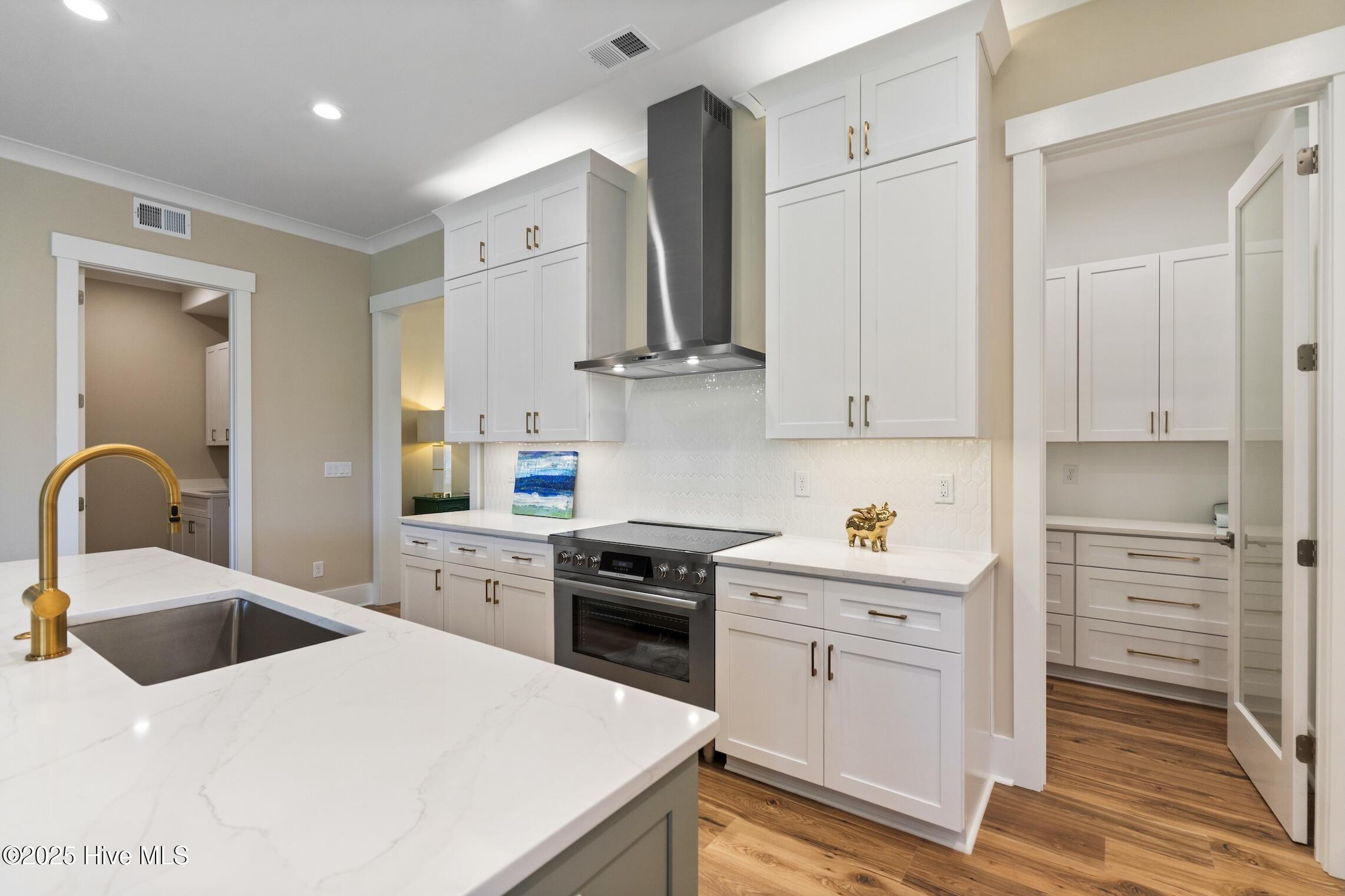 Wilmington, North Carolina, 28412, United States, 4 Bedrooms Bedrooms, ,4 BathroomsBathrooms,Residential,For Sale,1940432
