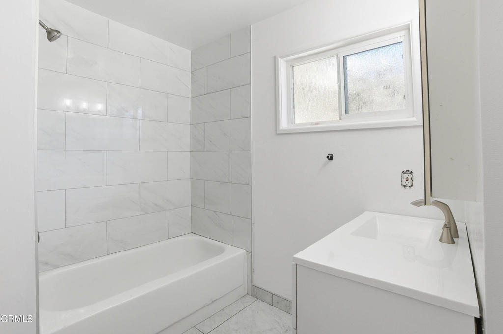 Ventura, California, 93004, United States, 3 Bedrooms Bedrooms, ,2 BathroomsBathrooms,Residential,For Sale,1995443