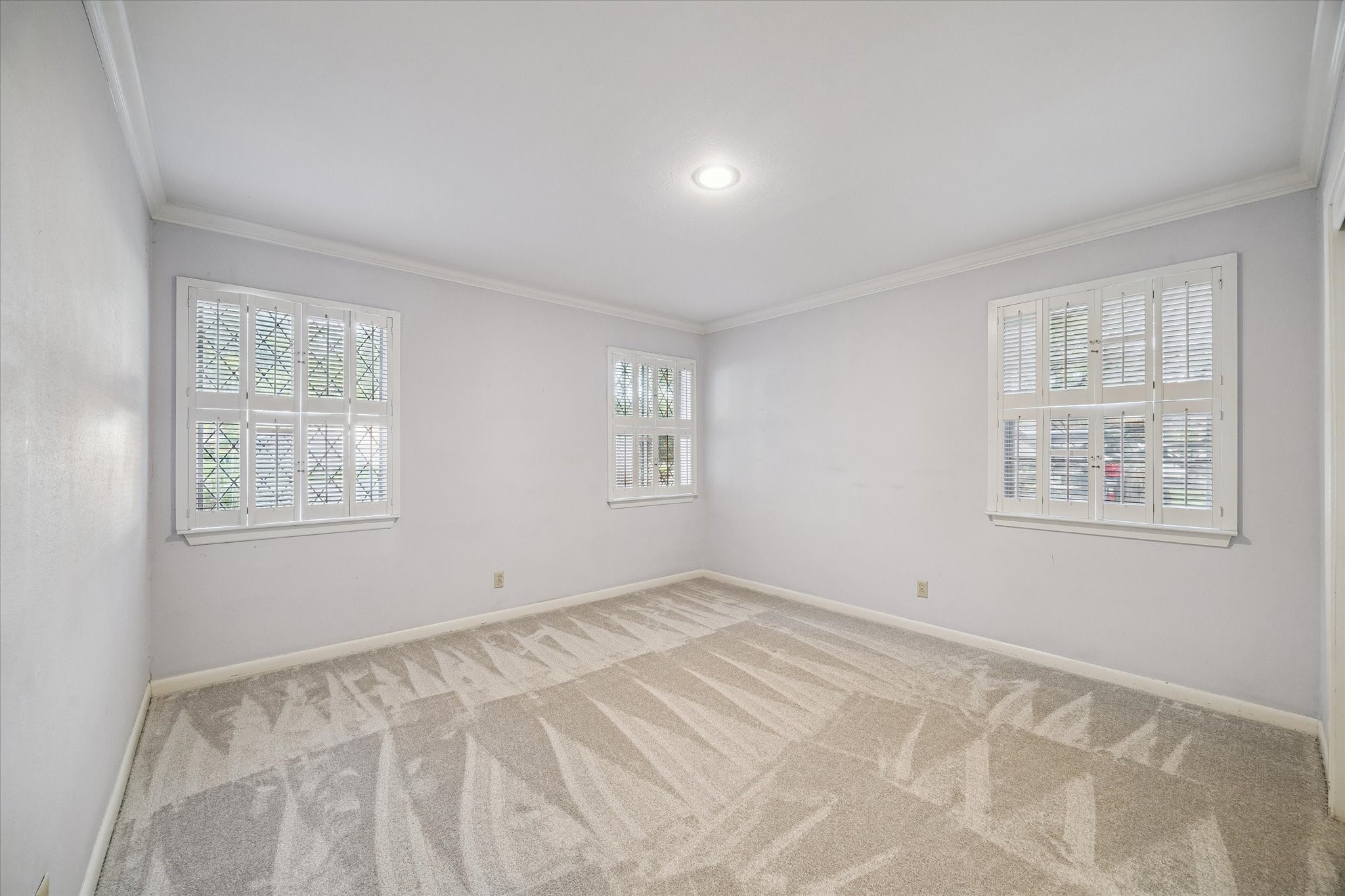  2126 Chimney Rock Road - 物件實景