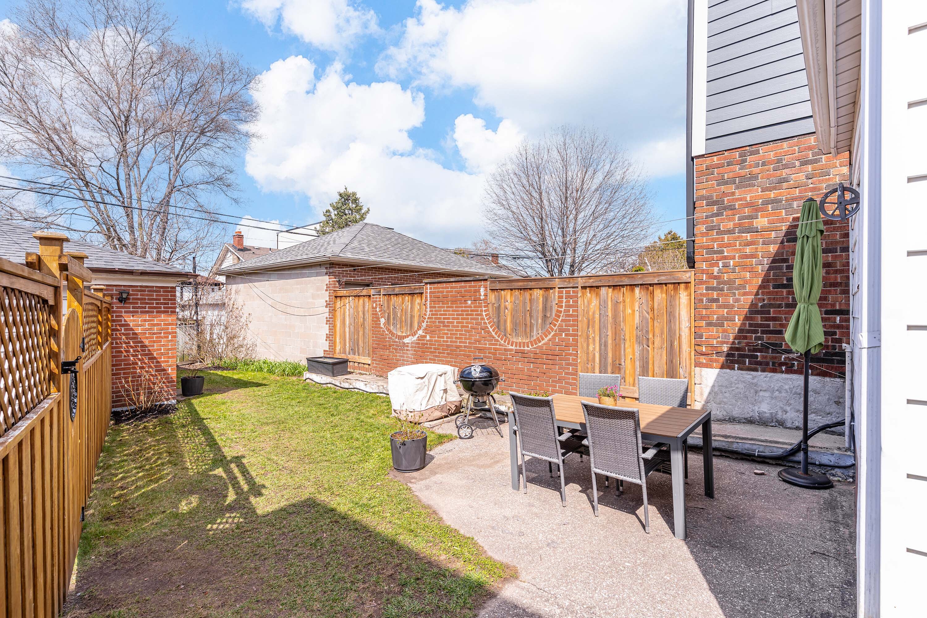  Detached Home - 物件實景