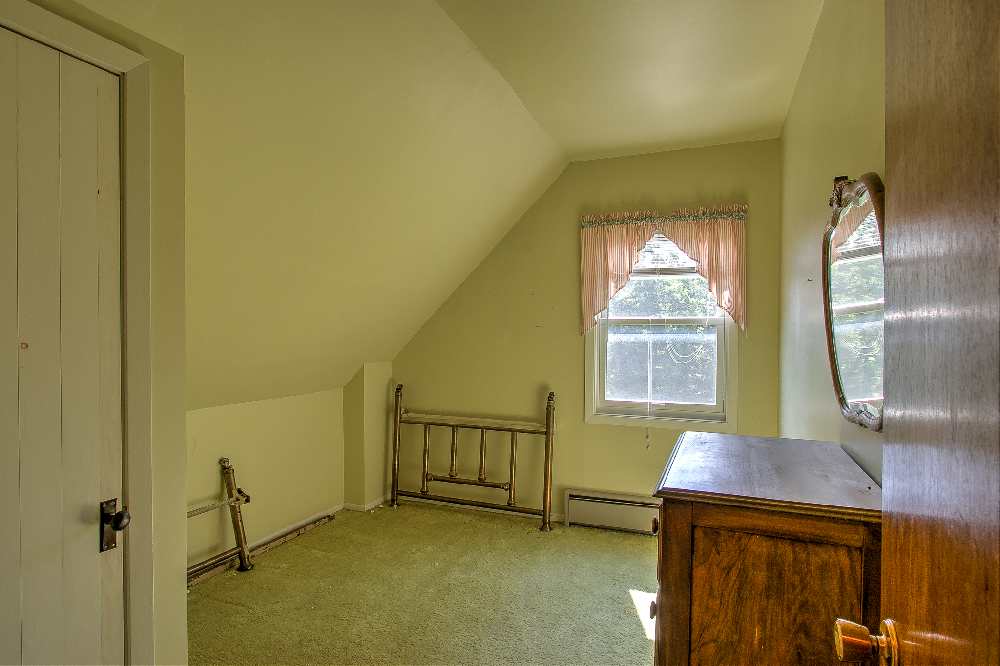 Stanchfield, Minnesota, 55080, United States, 4 Bedrooms Bedrooms, ,1 BathroomBathrooms,Residential,For Sale,2049146