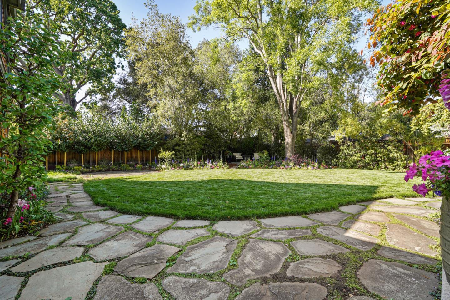 535 Kingsley Ave, Palo Alto, California, 94301, United States, 5 Bedrooms Bedrooms, ,4 BathroomsBathrooms,Residential,For Sale,535 Kingsley Ave,1664262