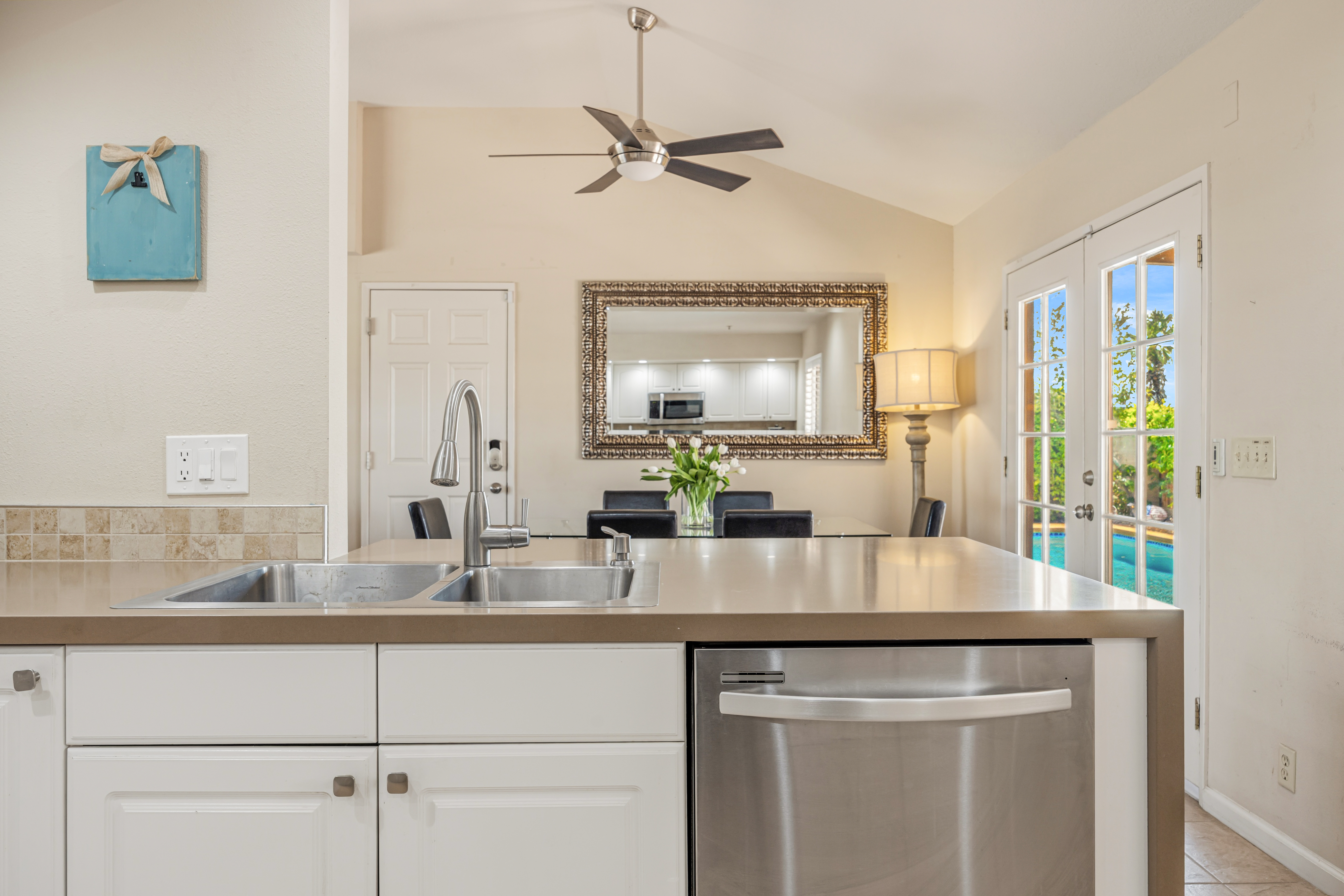  377 Cabrillo Road, Palm Springs, CA 92262 - 物件實景