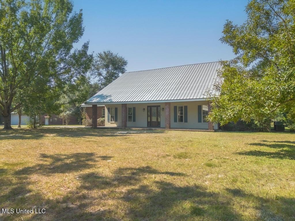 Vancleave, Mississippi, 39565, United States, 3 Bedrooms Bedrooms, ,3 BathroomsBathrooms,Residential,For Sale,1975033