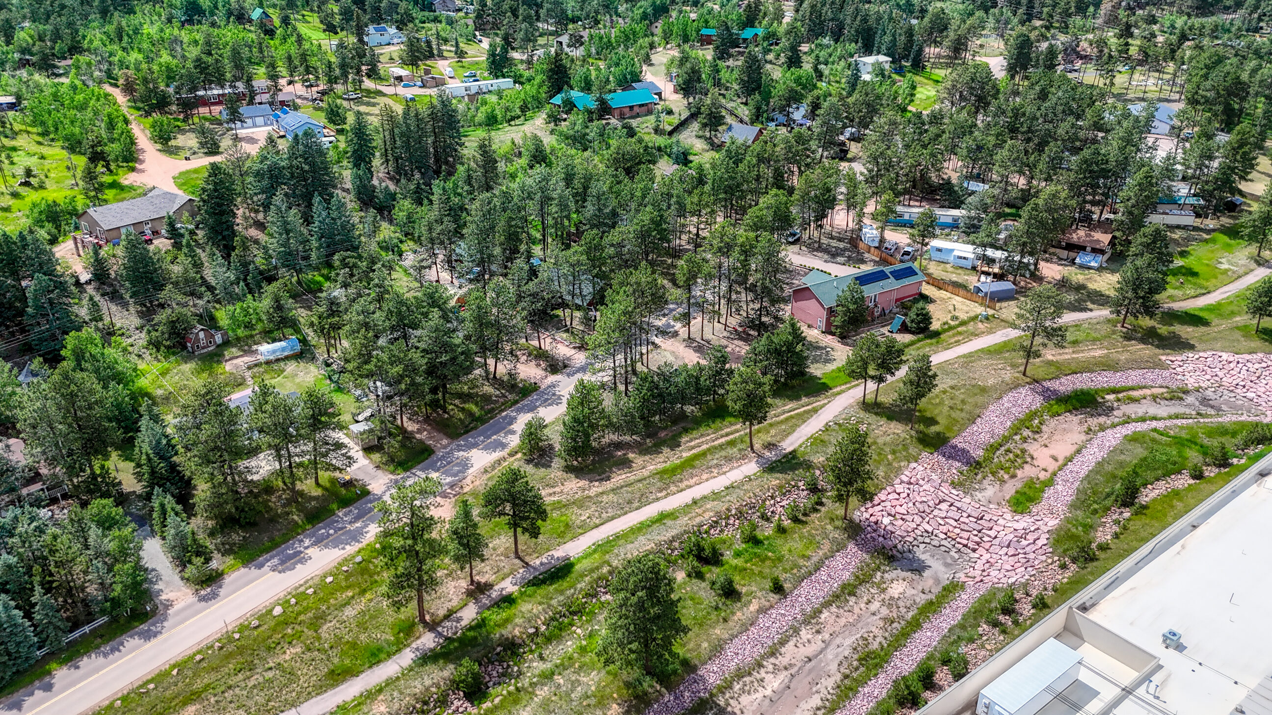 Woodland Park, Colorado, 80863, United States, 3 Bedrooms Bedrooms, ,2 BathroomsBathrooms,Residential,For Sale,1891274