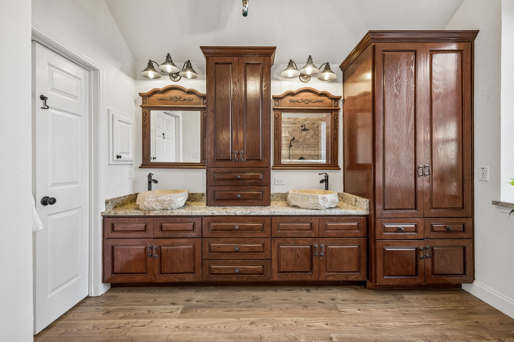  Rare One Owner Lakefront Oasis on Lake Ray Hubbard  Waterfront with Pool - 物件實景