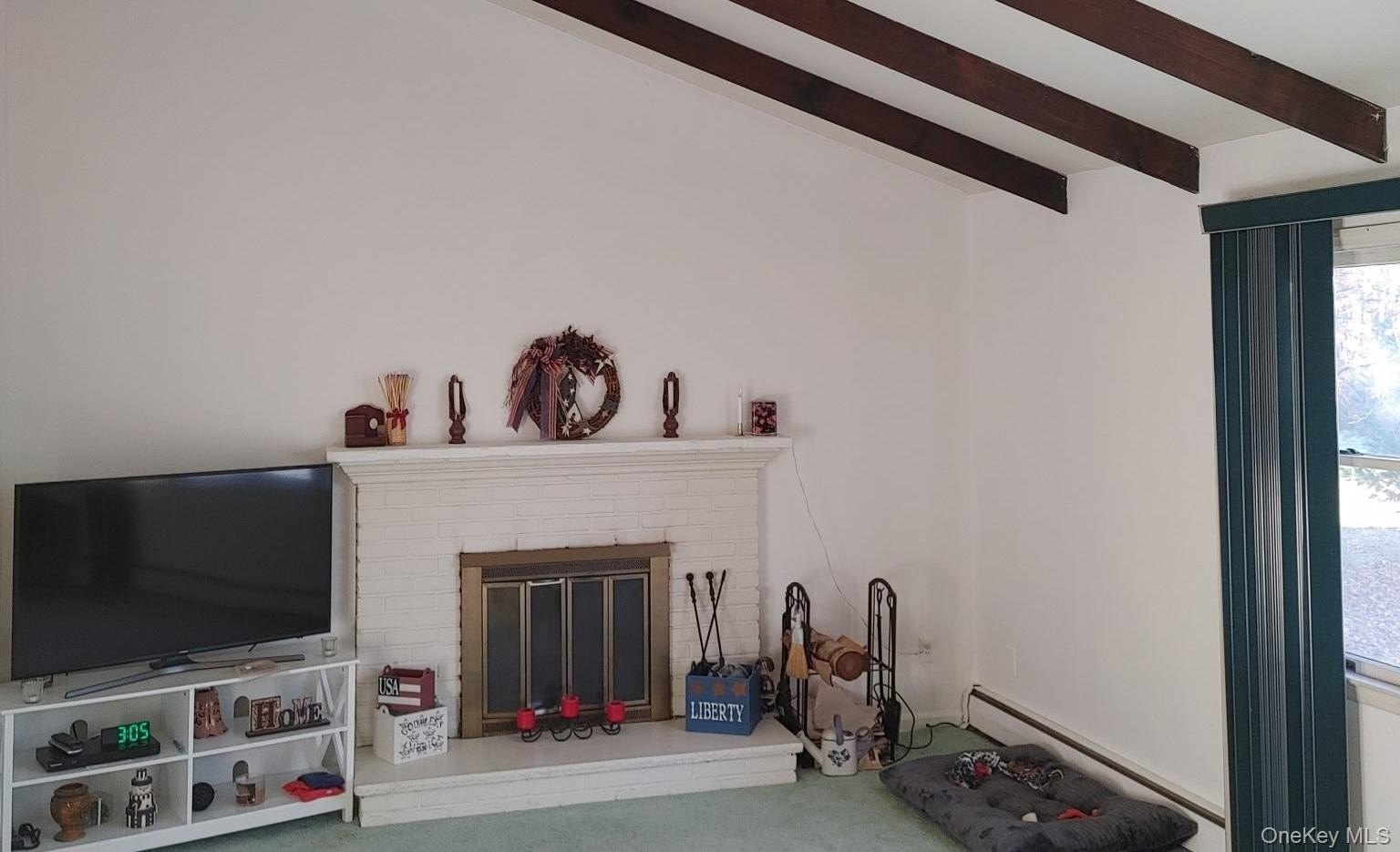 Poughkeepsie, New York, 12603, United States, 5 Bedrooms Bedrooms, ,3 BathroomsBathrooms,Residential,For Sale,1996427