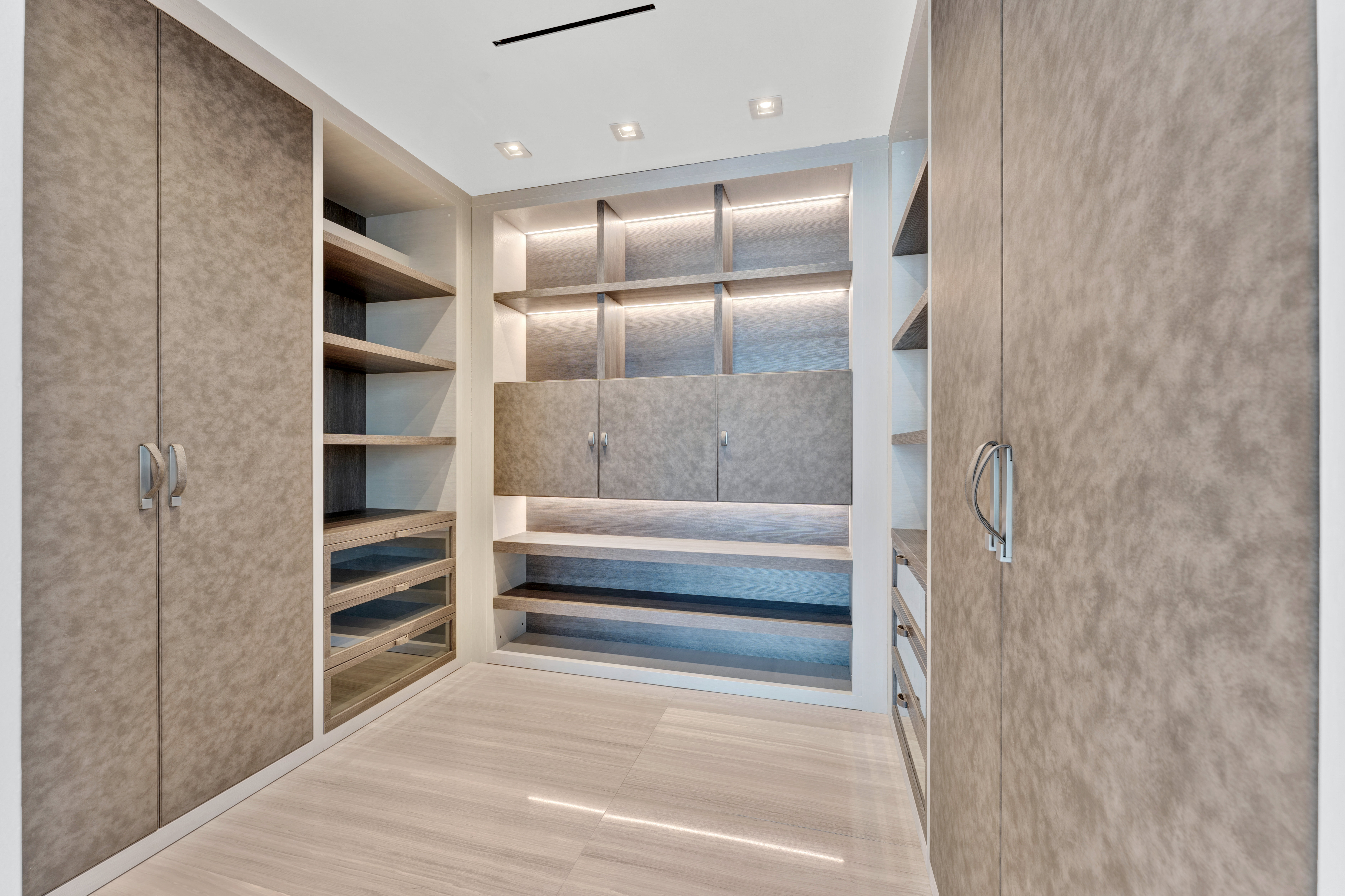  17141 Collins Ave, Sunny Isles Beach, FL, 33160 - 物件實景