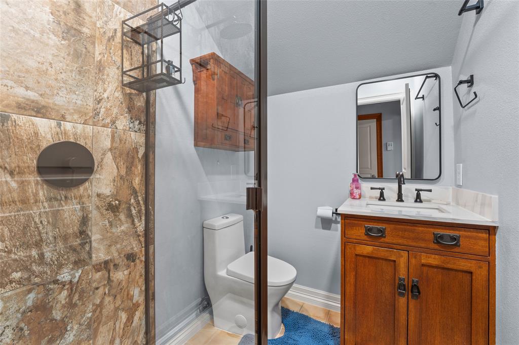 Midlothian, Texas, 76065, United States, 5 Bedrooms Bedrooms, ,4 BathroomsBathrooms,Residential,For Sale,1977052