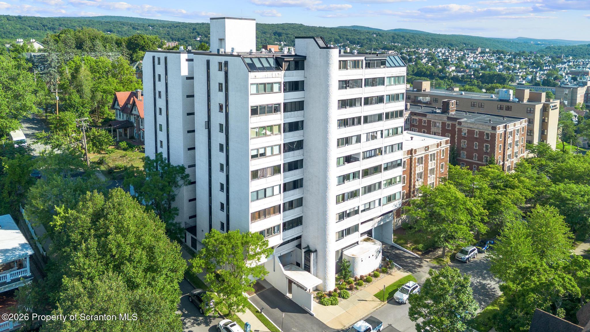 Clay Ave, Scranton, PA 18510