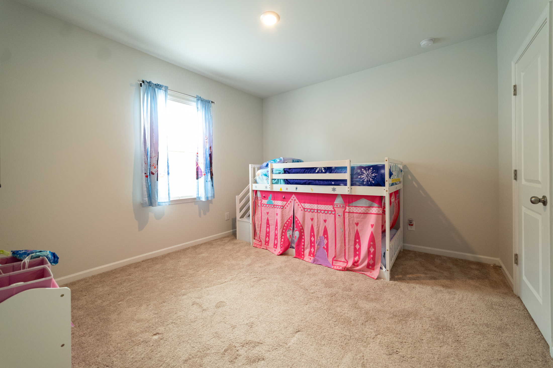  Fantastic Newer Construction Home in Bedford Estates - 物件實景