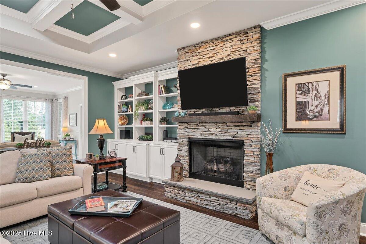 Southern Pines, North Carolina, 28387, United States, 3 Bedrooms Bedrooms, ,3 BathroomsBathrooms,Residential,For Sale,1933285