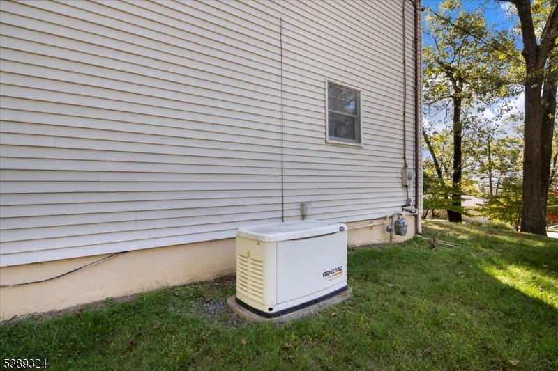 Rockaway Twp., New Jersey, 07866-2817, United States, 4 Bedrooms Bedrooms, ,3 BathroomsBathrooms,Residential,For Sale,1983122