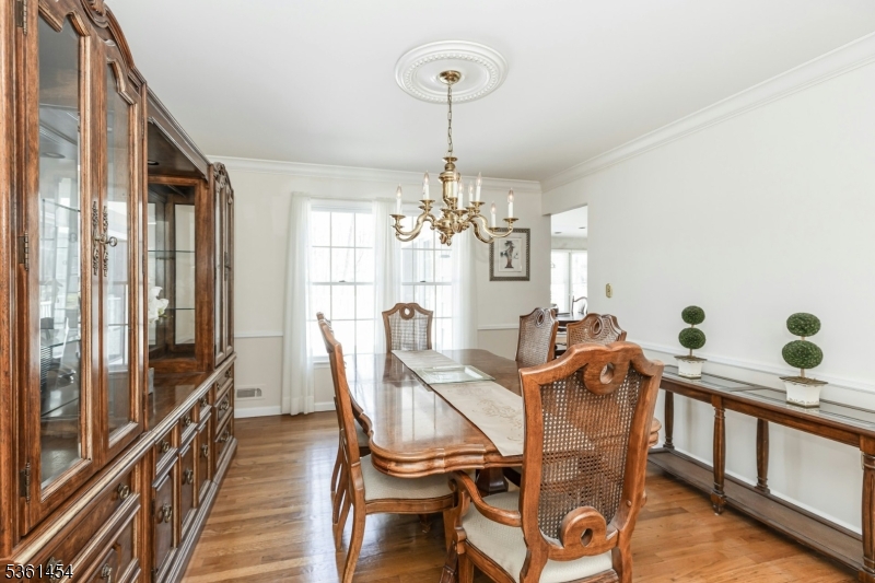 Berkeley Heights Twp., New Jersey, 07922, United States, 6 Bedrooms Bedrooms, ,4 BathroomsBathrooms,Residential,For Sale,1837487