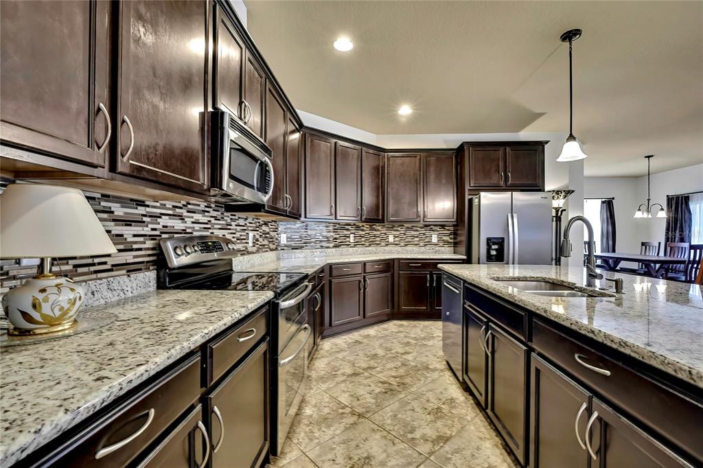 Wesley Chapel, Florida, 33543, United States, 4 Bedrooms Bedrooms, ,2 BathroomsBathrooms,Residential,For Sale,1979426