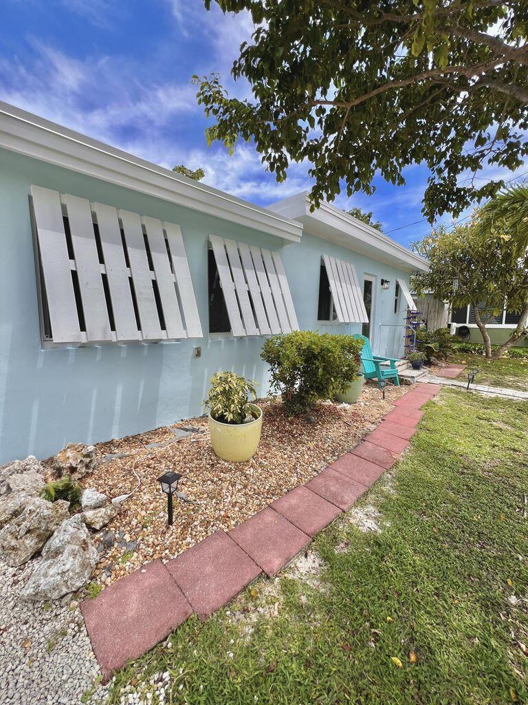 KEY LARGO, Florida, 33037, United States, 1 Bedroom Bedrooms, ,1 BathroomBathrooms,Residential,For Sale,1827867