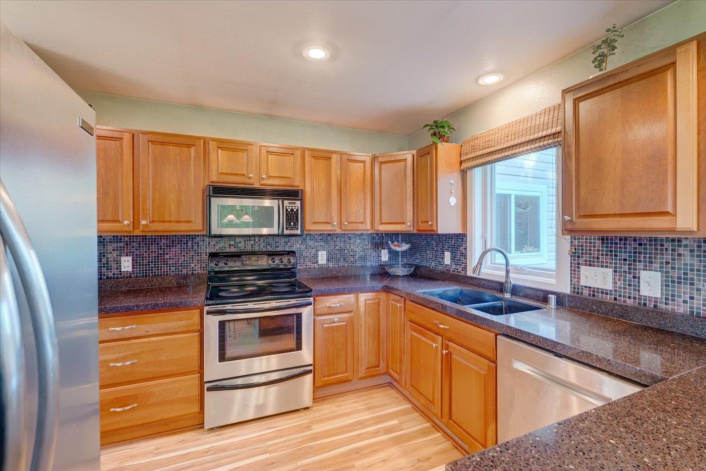 Sun Prairie, Wisconsin, 53590-4332, United States, 4 Bedrooms Bedrooms, ,3 BathroomsBathrooms,Residential,For Sale,1935966