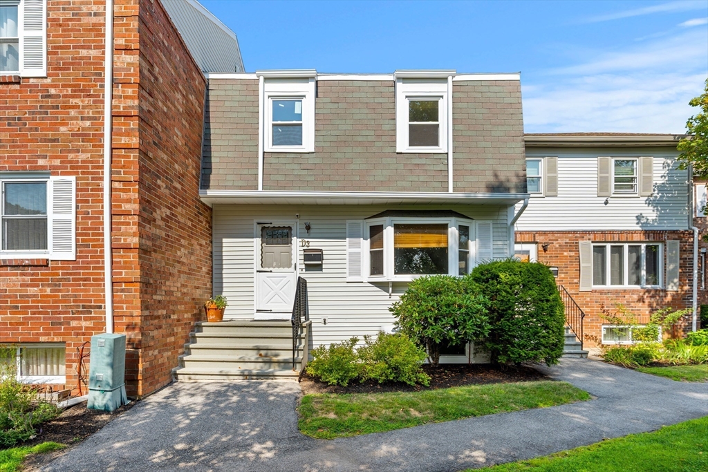 Salem, Massachusetts, 01970, United States, 3 Bedrooms Bedrooms, ,3 BathroomsBathrooms,Residential,For Sale,1913540