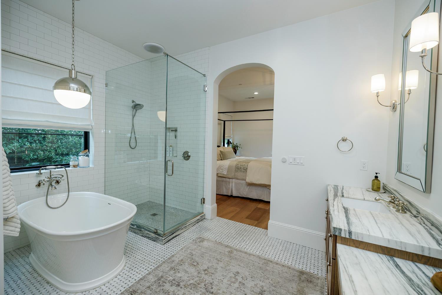 Turlock, California, 95382, United States, 5 Bedrooms Bedrooms, ,4 BathroomsBathrooms,Residential,For Sale,2002533