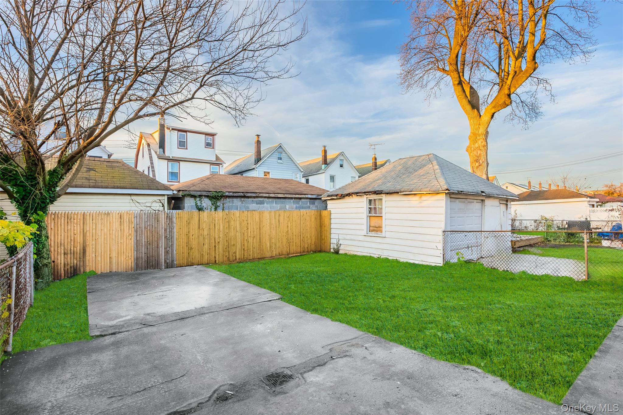 Jamaica, New York, 11434, United States, 4 Bedrooms Bedrooms, ,3 BathroomsBathrooms,Residential,For Sale,2003093