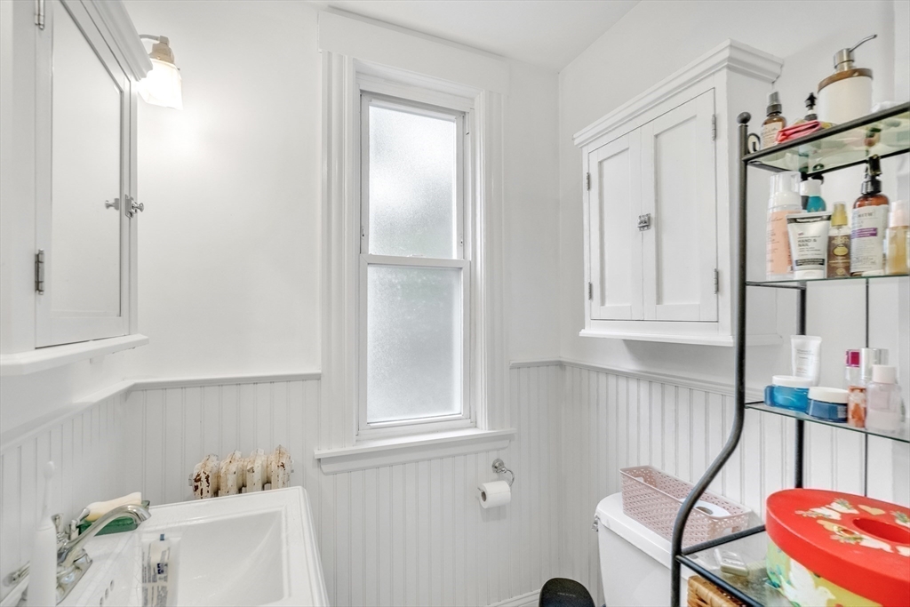 Cambridge, Massachusetts, 02139, United States, 22 Bedrooms Bedrooms, ,9 BathroomsBathrooms,Residential,For Sale,1903632