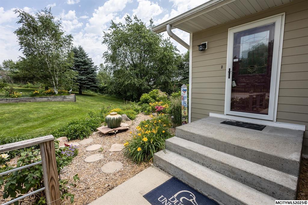 Clear Lake, Iowa, 50428, United States, 3 Bedrooms Bedrooms, ,2 BathroomsBathrooms,Residential,For Sale,1975184