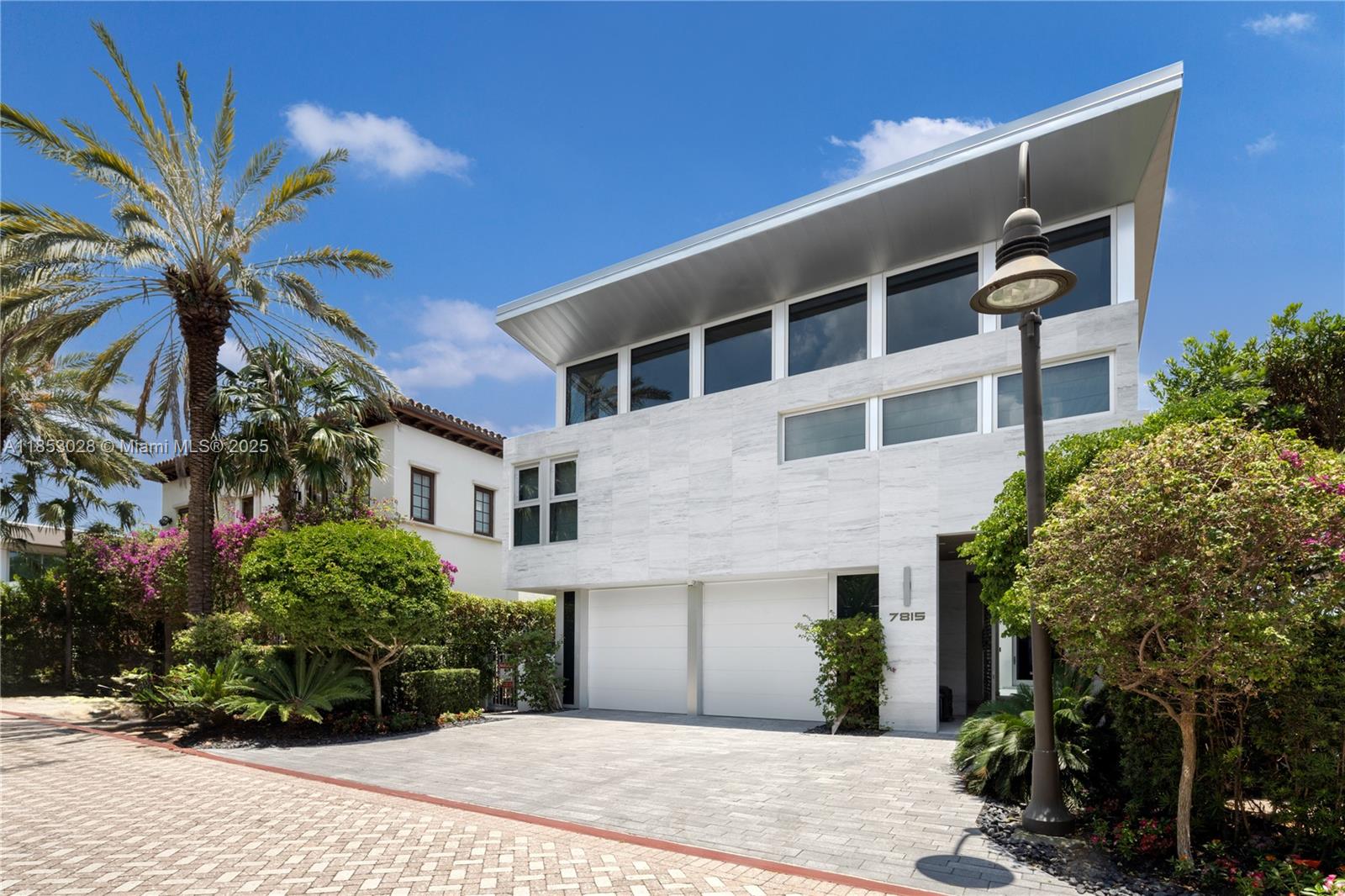 Miami Beach, Florida, 33141, United States, 5 Bedrooms Bedrooms, ,7 BathroomsBathrooms,Residential,For Sale,1934428
