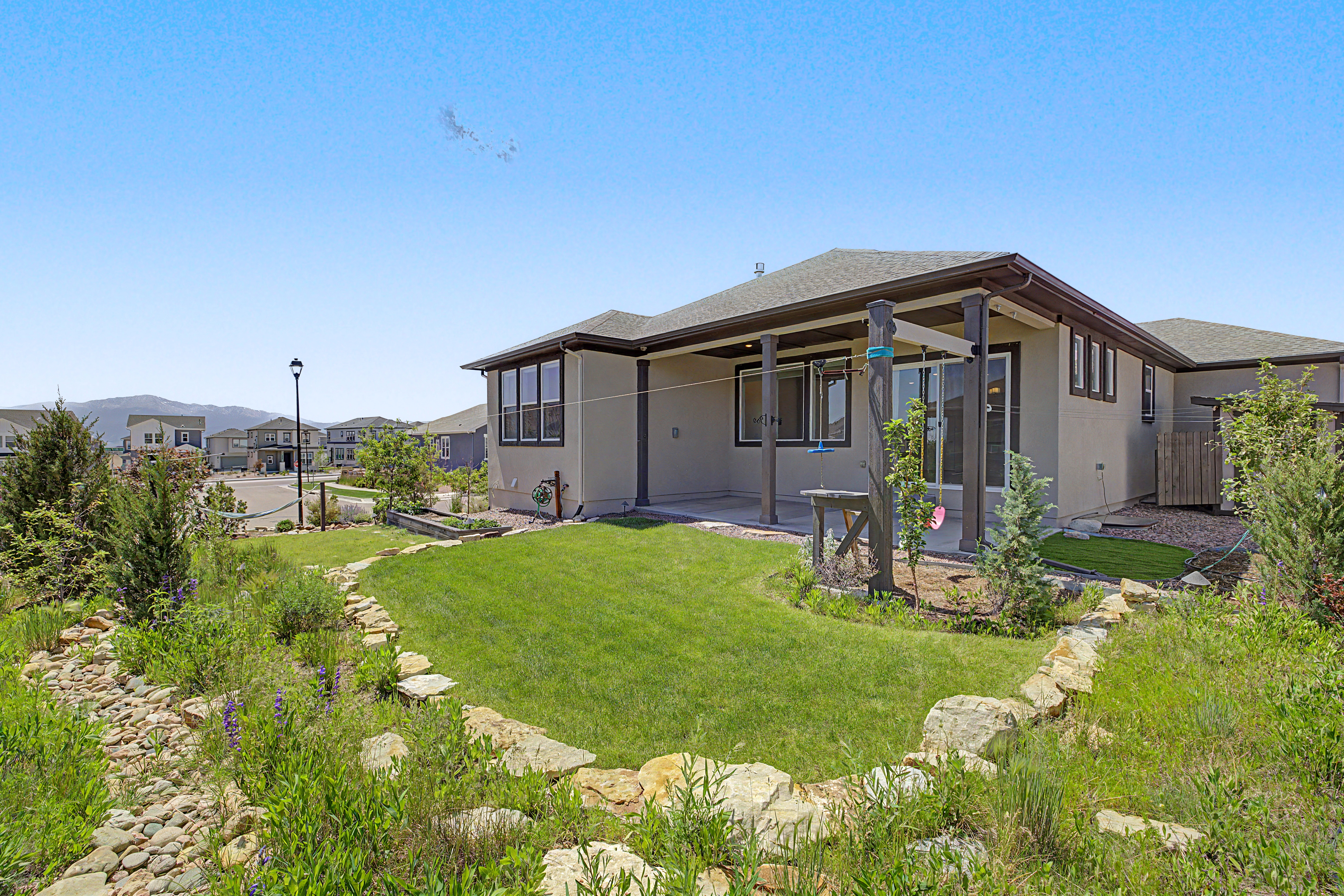  Ranch with Thoughtful Design and Upgrades - 物件實景