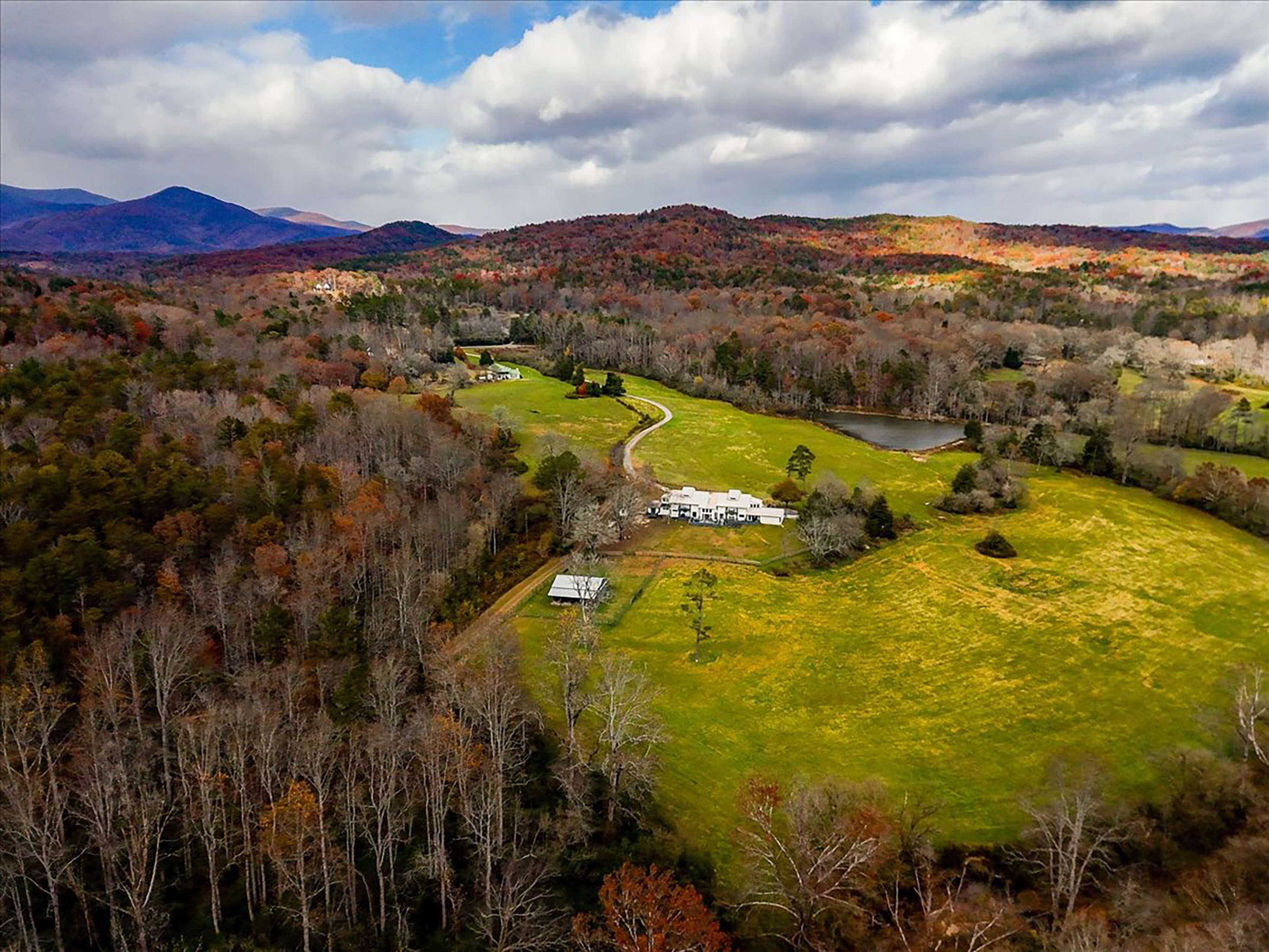  Rare Luxury Estate in the Heart of North Georgia - 物件實景