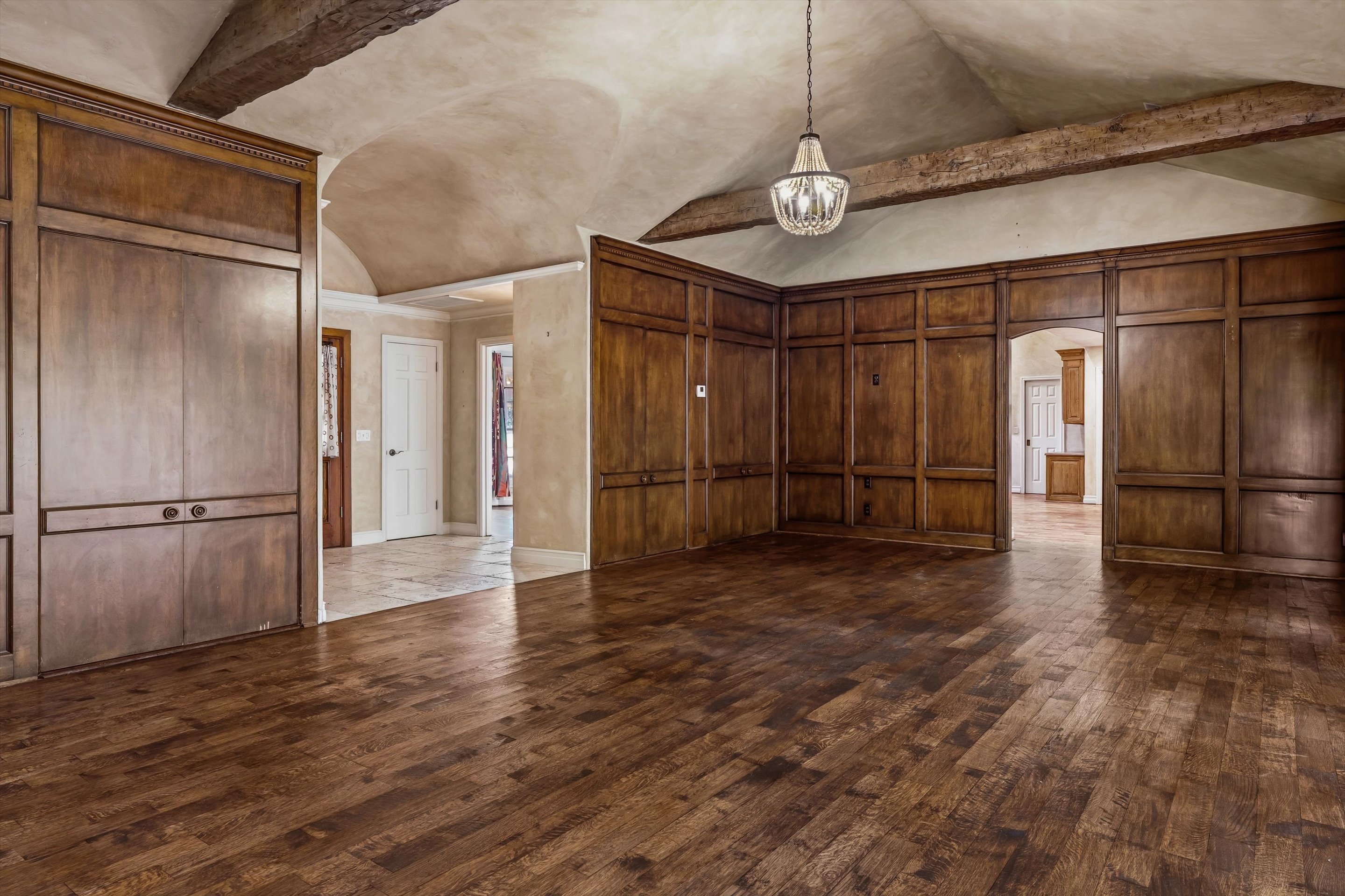  1603 Dorchester Drive, Nichols Hills, OK 73120 - 物件實景