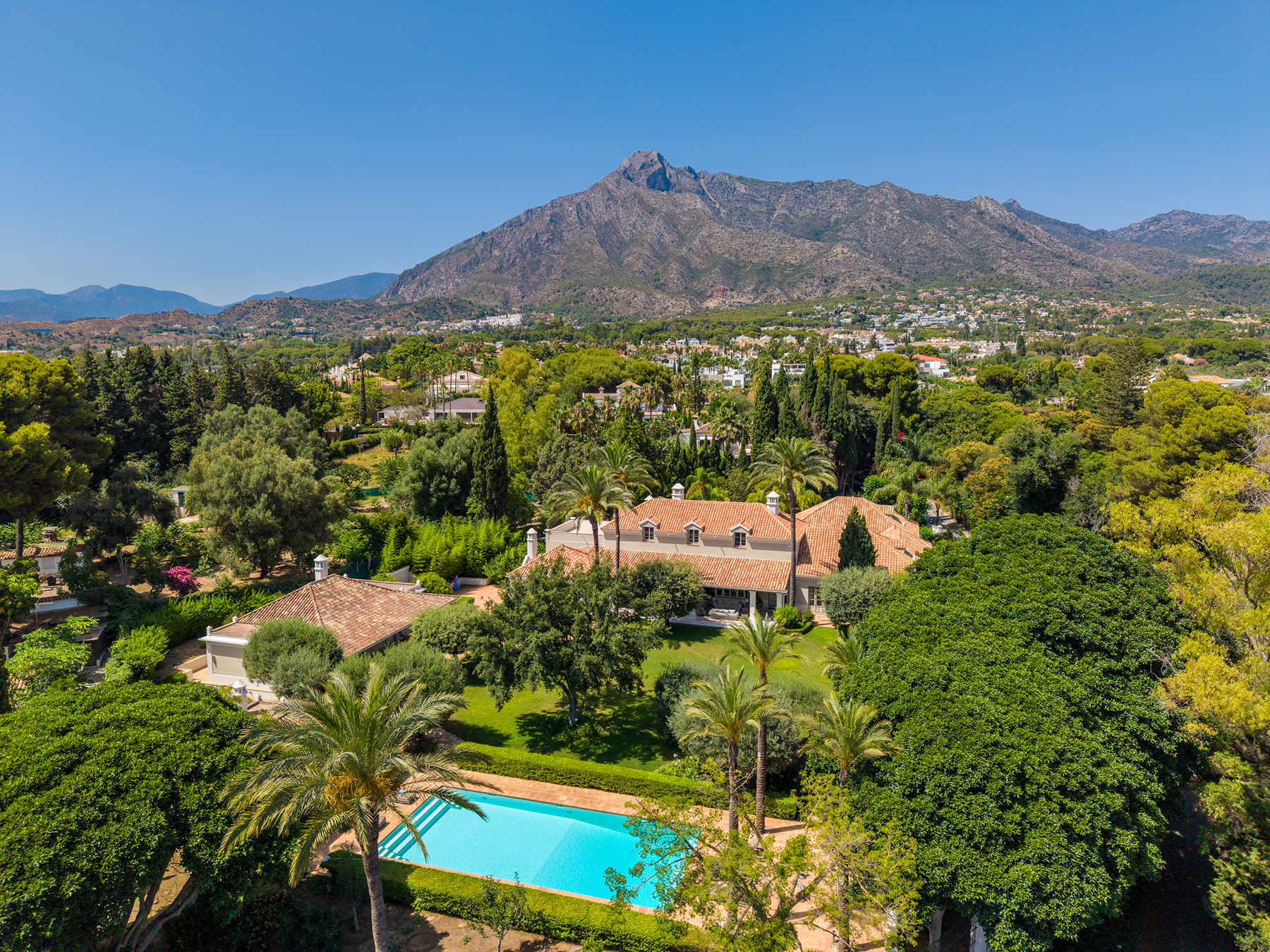  An exceptional family estate on Marbella