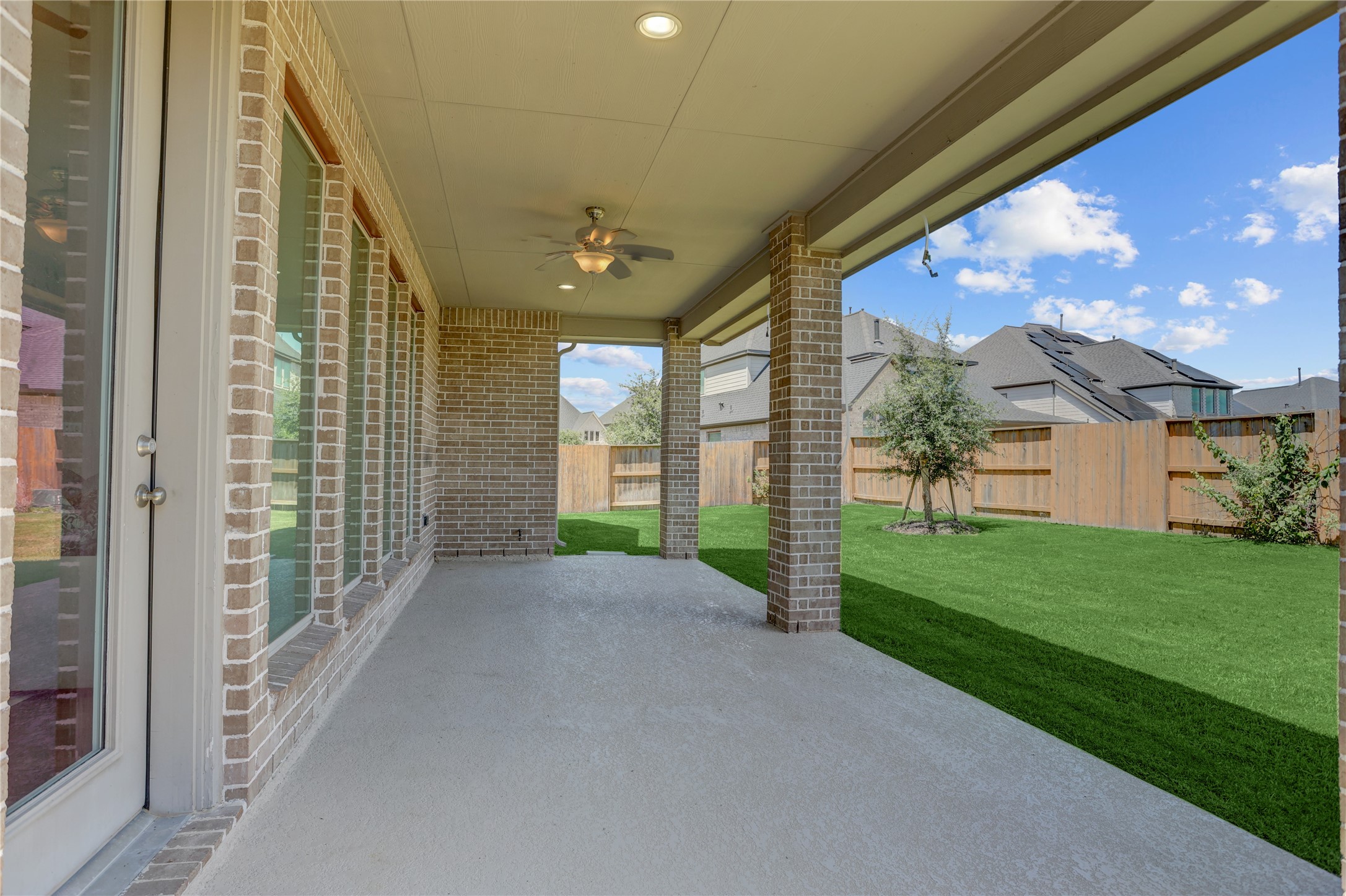  6907 Pondhawk Drive - 物件實景