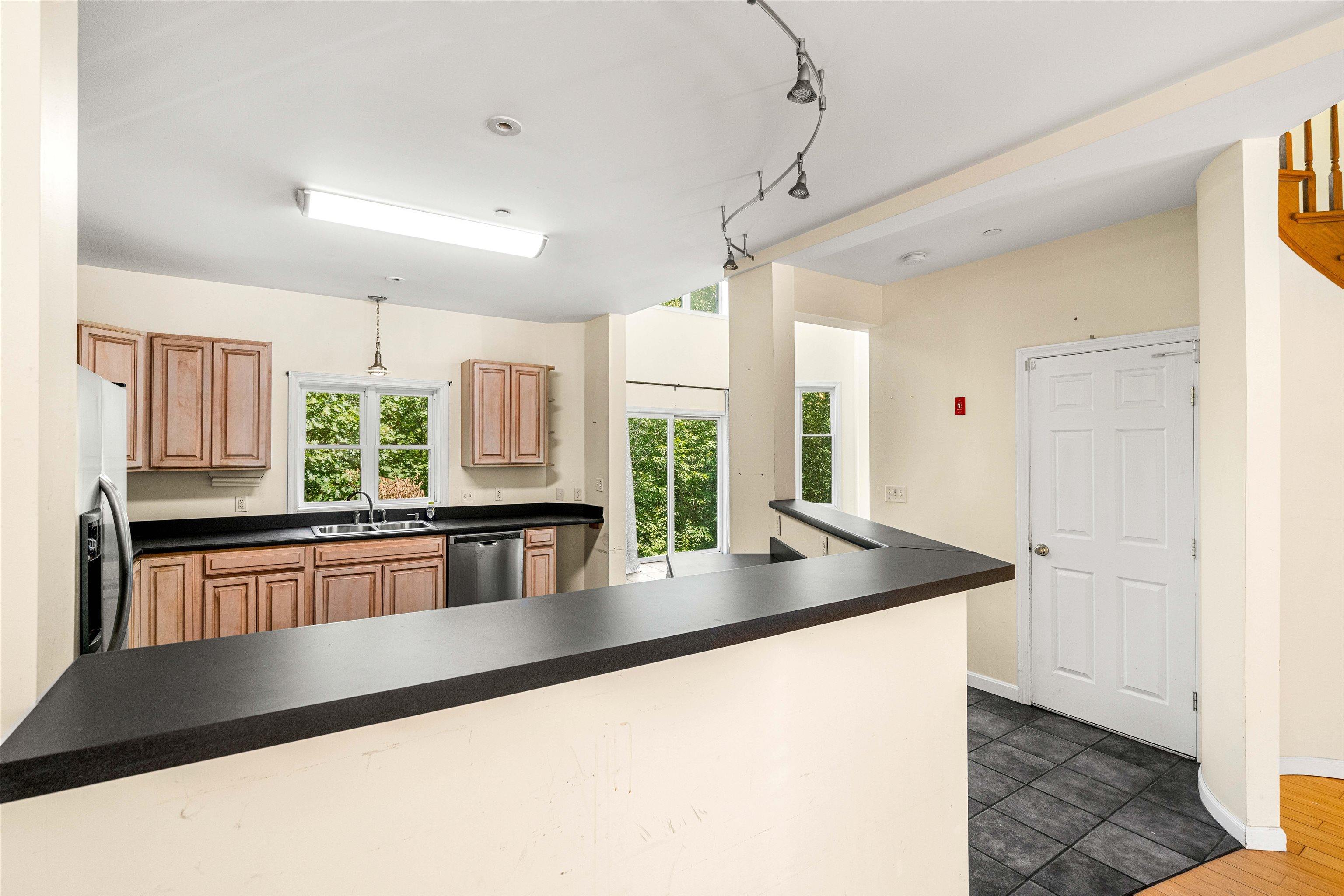 Dunbarton, New Hampshire, 03046, United States, 4 Bedrooms Bedrooms, ,3 BathroomsBathrooms,Residential,For Sale,1916855