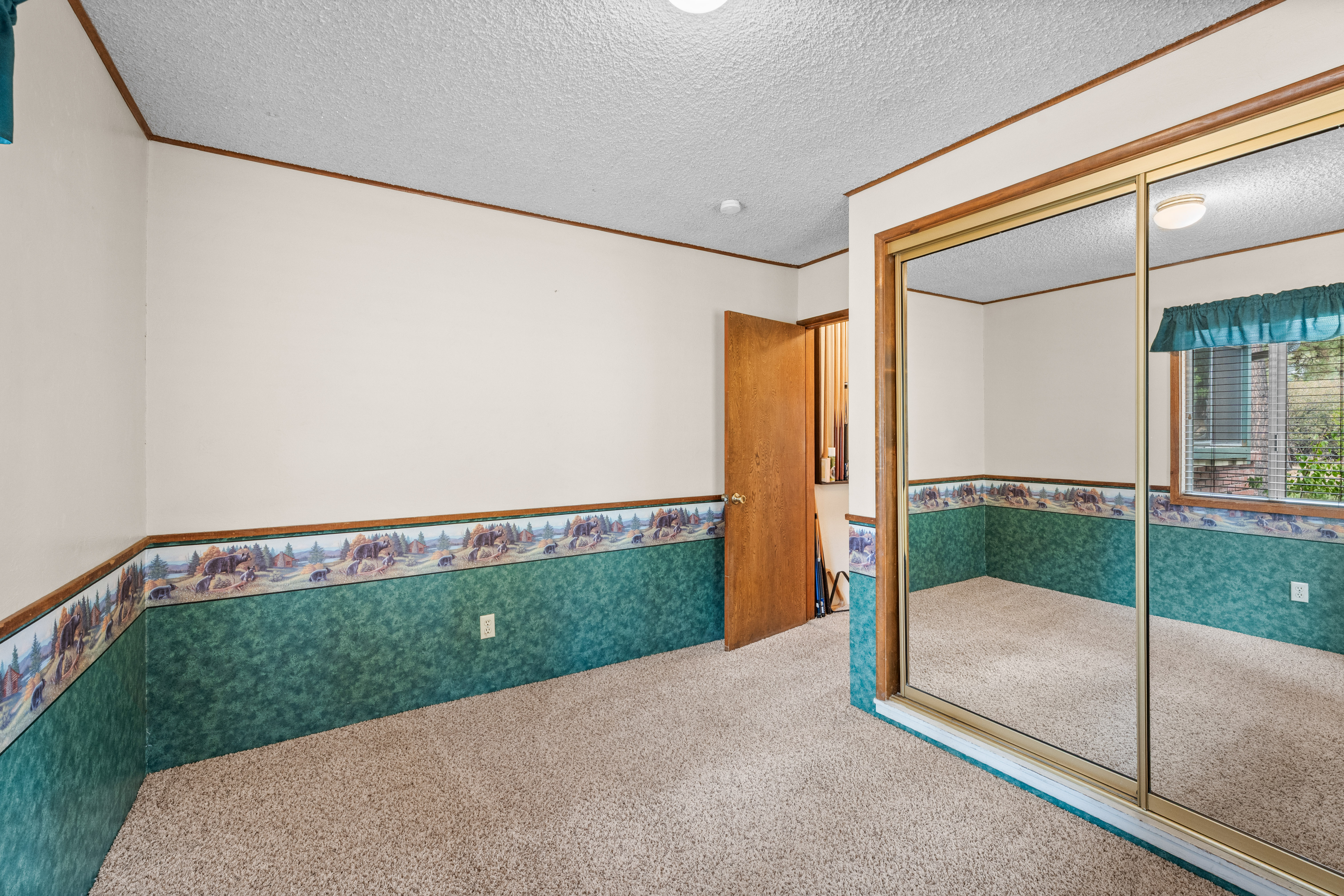  1172 Mound Street, Big Bear City, CA 92314 - 物件實景
