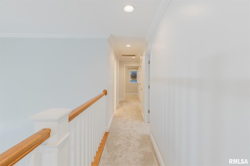 Bismarck, Illinois, 62959, United States, 5 Bedrooms Bedrooms, ,Residential,For Sale,1885319