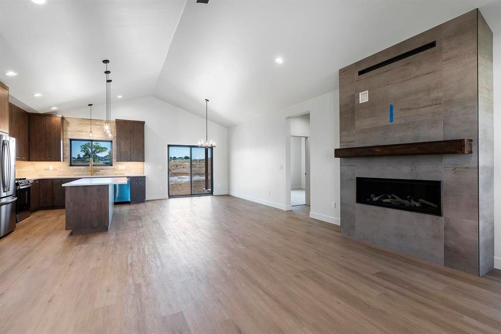 Durango, Colorado, 81303, United States, 3 Bedrooms Bedrooms, ,2 BathroomsBathrooms,Residential,For Sale,1895691