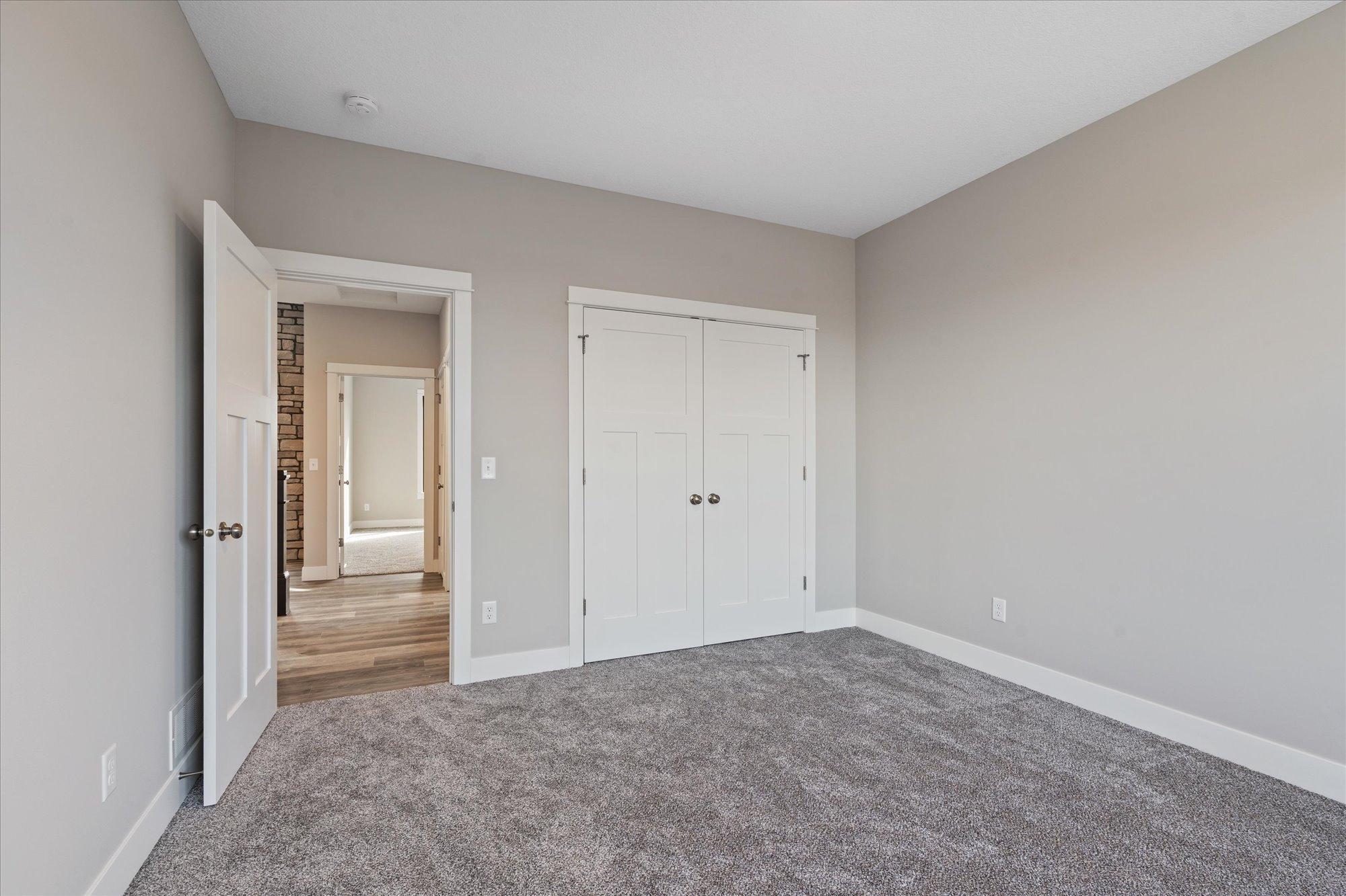 Hudson, Wisconsin, 54016, United States, 3 Bedrooms Bedrooms, ,2 BathroomsBathrooms,Residential,For Sale,1856369