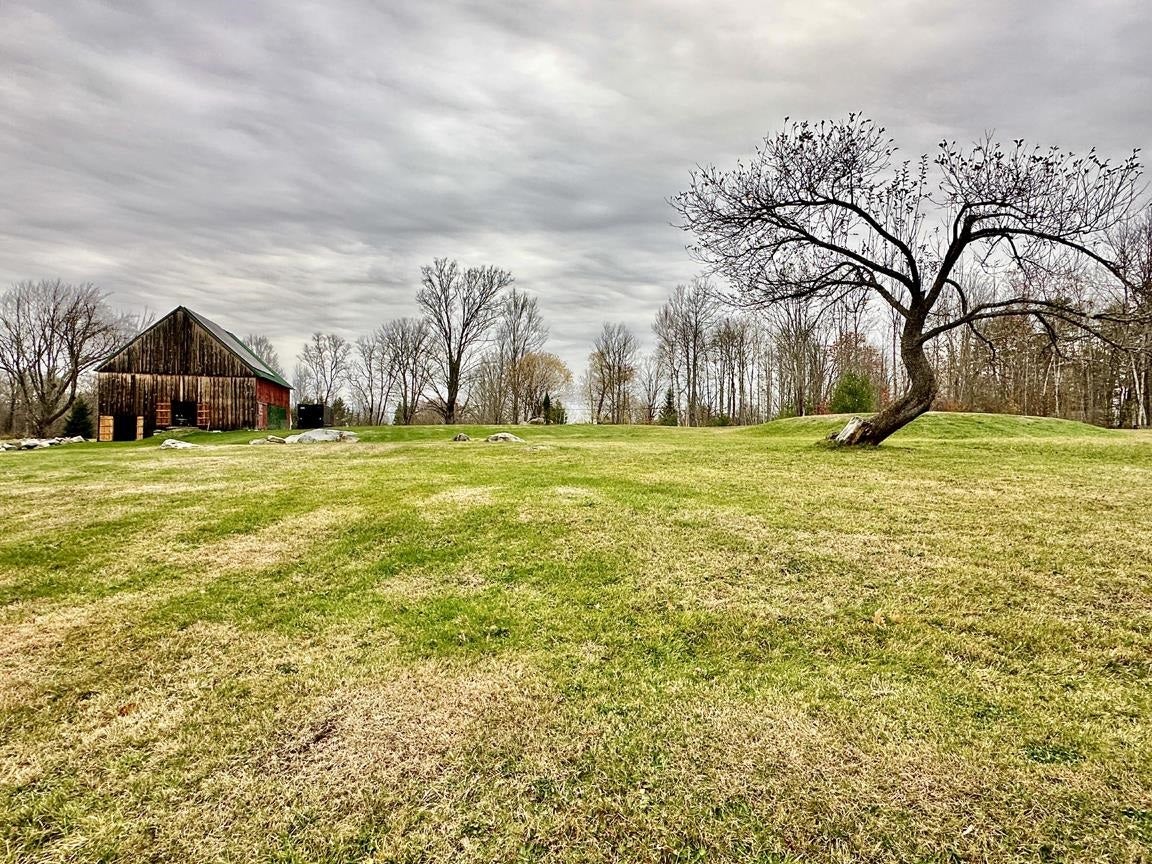 Plymouth, New Hampshire, 03264, United States, 4 Bedrooms Bedrooms, ,1 BathroomBathrooms,Residential,For Sale,1993277