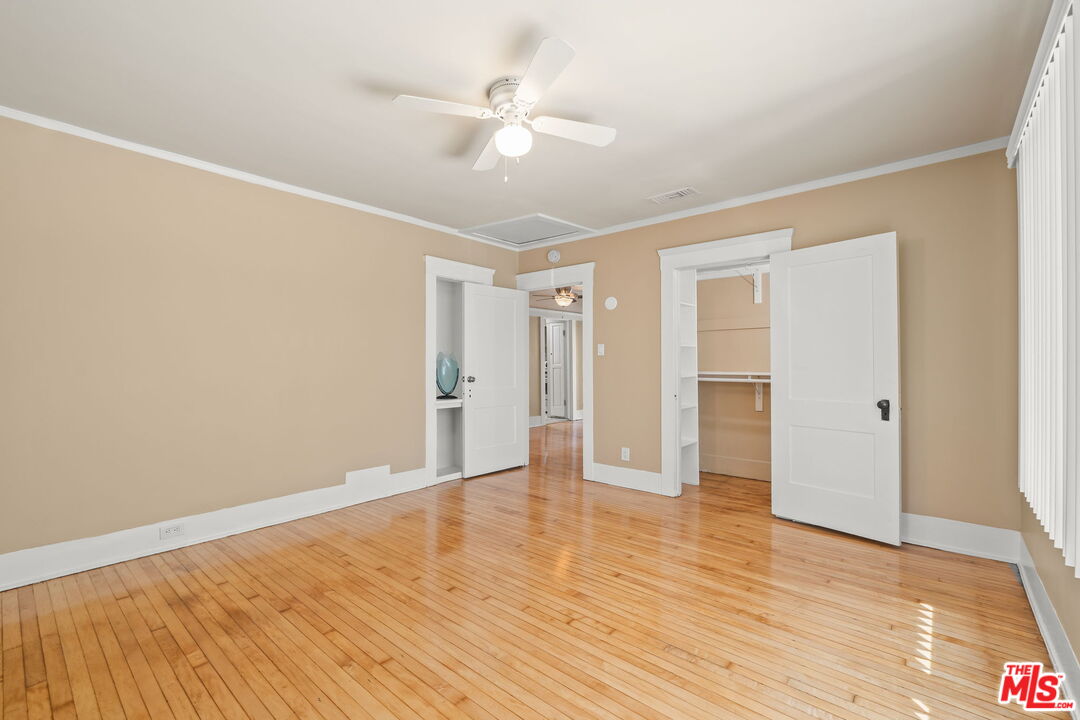 Inglewood, California, 90301, United States, 4 Bedrooms Bedrooms, ,3 BathroomsBathrooms,Residential,For Sale,1993545