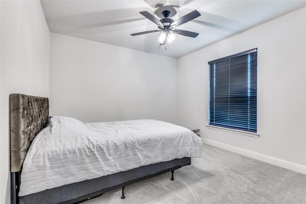 Springtown, Texas, 76082, United States, 4 Bedrooms Bedrooms, ,3 BathroomsBathrooms,Residential,For Sale,1982023