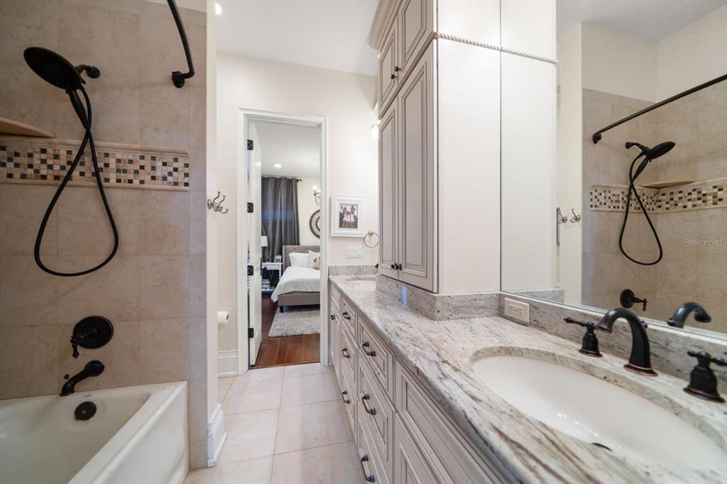 Largo, Florida, 33774, United States, 5 Bedrooms Bedrooms, ,7 BathroomsBathrooms,Residential,For Sale,1876225