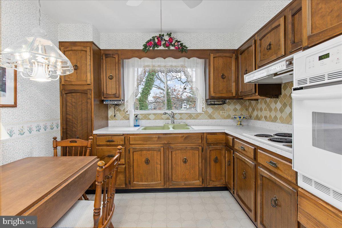 424 ALAMEDA PARKWAY, ARNOLD, Maryland, 21012, United States, 3 Bedrooms Bedrooms, ,2 BathroomsBathrooms,Residential,For Sale,424 ALAMEDA PARKWAY,1411957