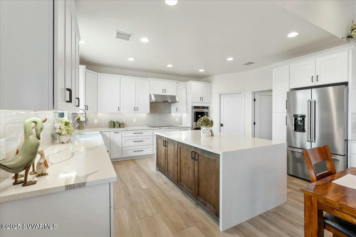 Cornville, Arizona, 86325, United States, 3 Bedrooms Bedrooms, ,1 BathroomBathrooms,Residential,For Sale,1867311