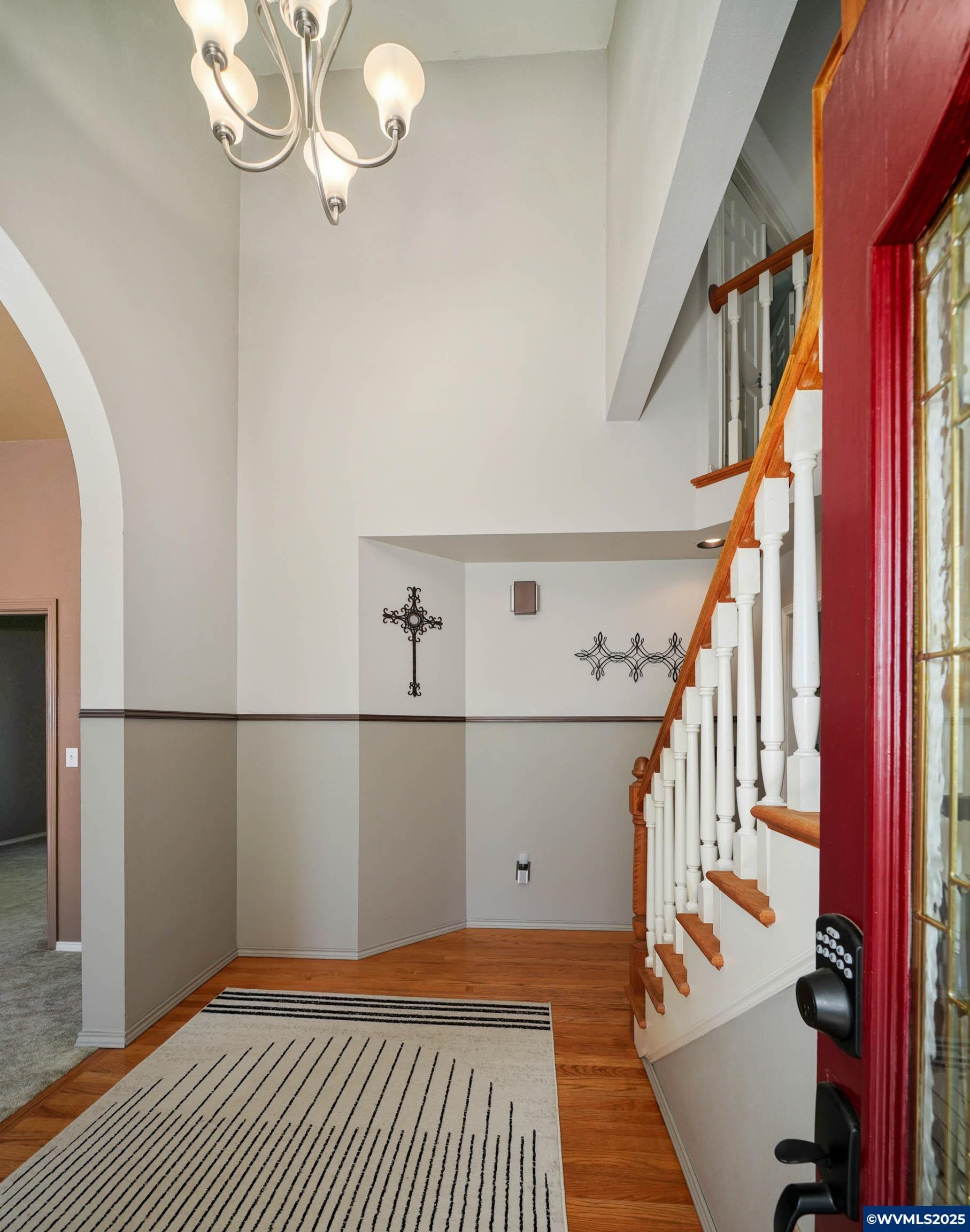 Mcminnville, Oregon, 97128, United States, 3 Bedrooms Bedrooms, ,3 BathroomsBathrooms,Residential,For Sale,1949725