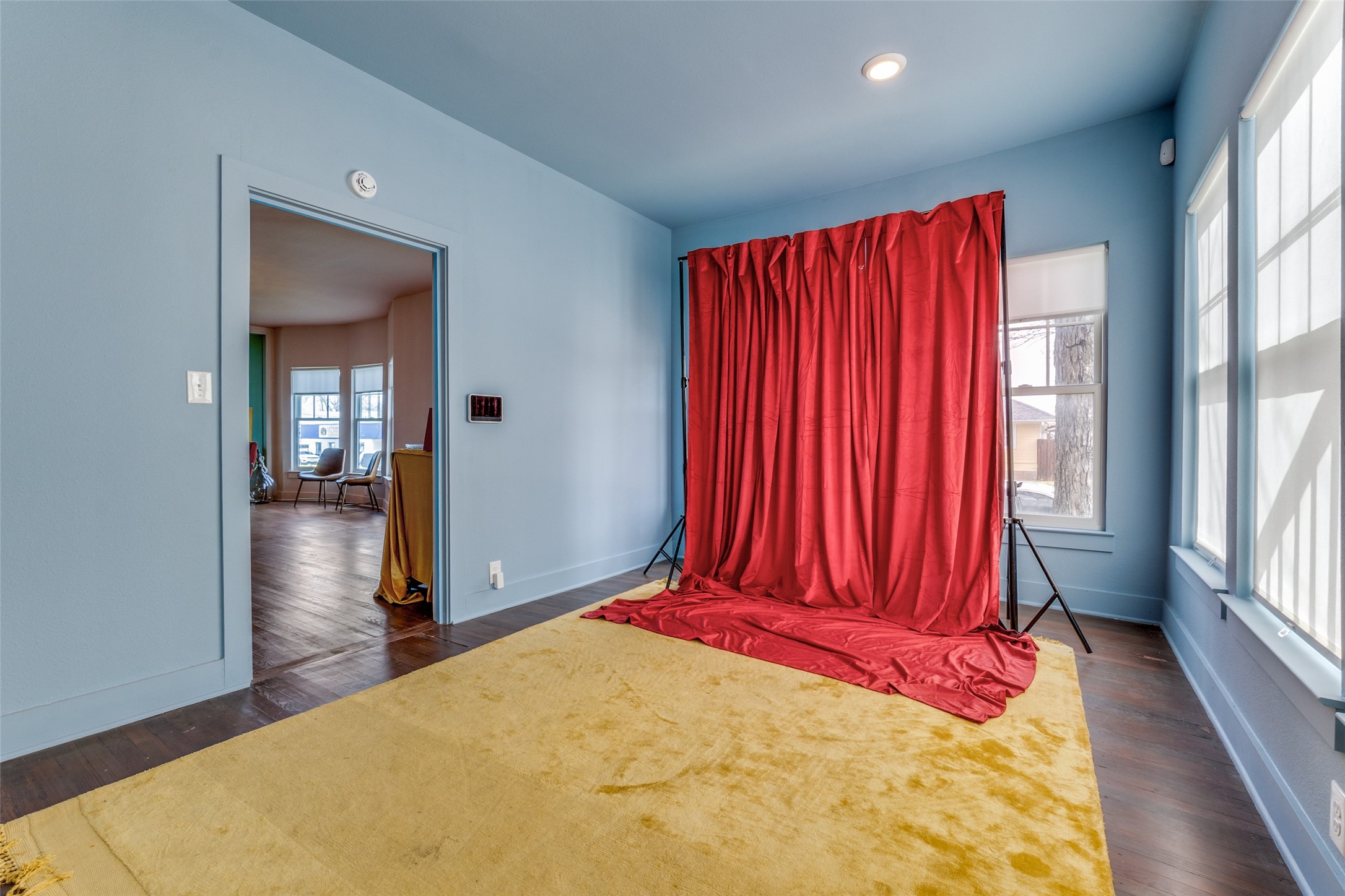 Dallas, Texas, 75208, United States, 4 Bedrooms Bedrooms, ,3 BathroomsBathrooms,Residential,For Sale,1752637