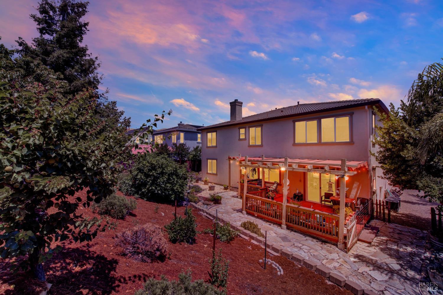 Fairfield, California, 94534, United States, 5 Bedrooms Bedrooms, ,4 BathroomsBathrooms,Residential,For Sale,1892919